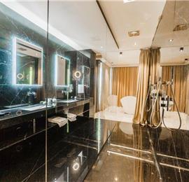 Luxury 7 Bedroom Dubrovnik Beachfront Villa with Infinity Pool, Sleeps 14